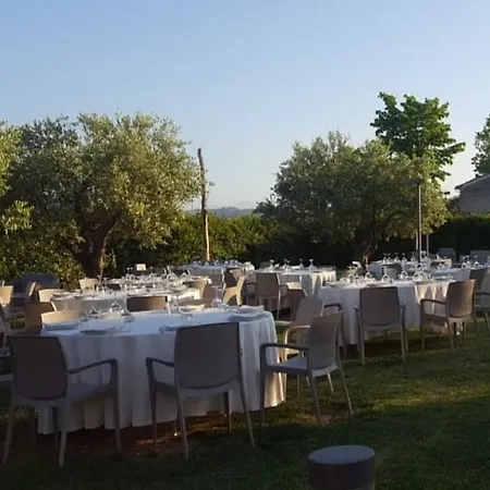 Borgognina Πανσιόν Lucrezia